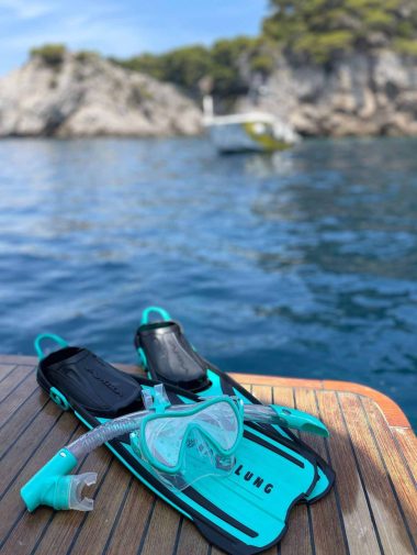 Gallery-dubrovnik-boat-adventure-snorkeling-gear